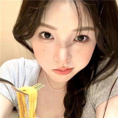 明天,我会成为谁的女友